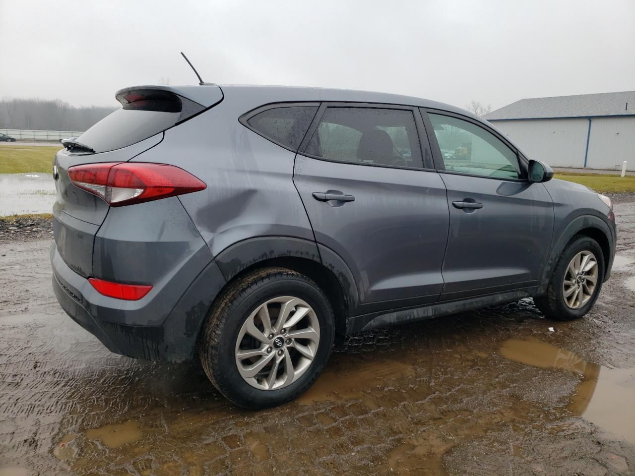 VIN KM8J23A4XHU262027 2017 HYUNDAI TUCSON no.3