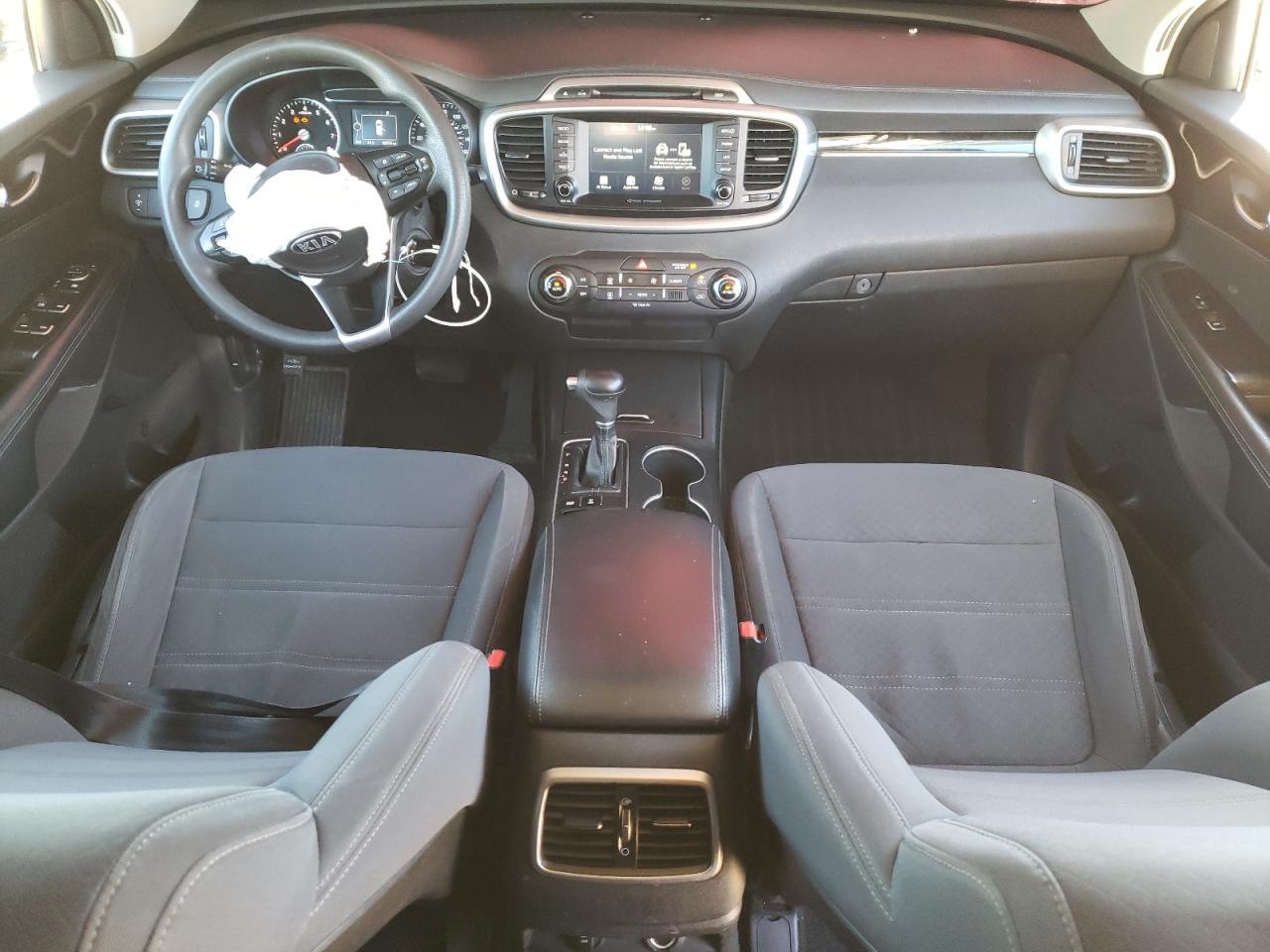 2018 Kia Sorento - Image 8