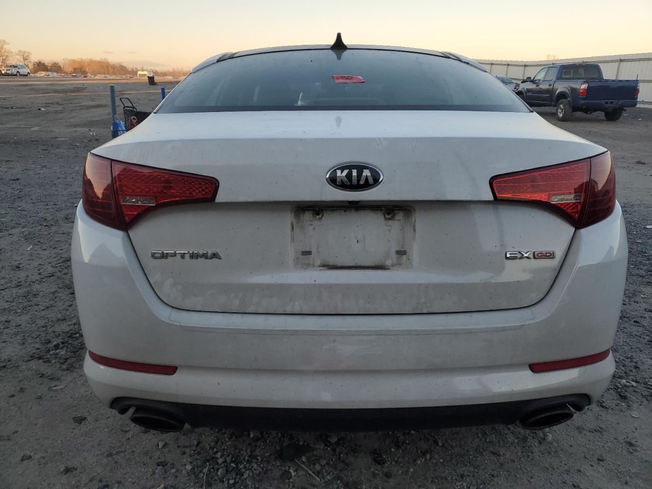 VIN 5XXGN4A73DG141104 2013 KIA OPTIMA no.6