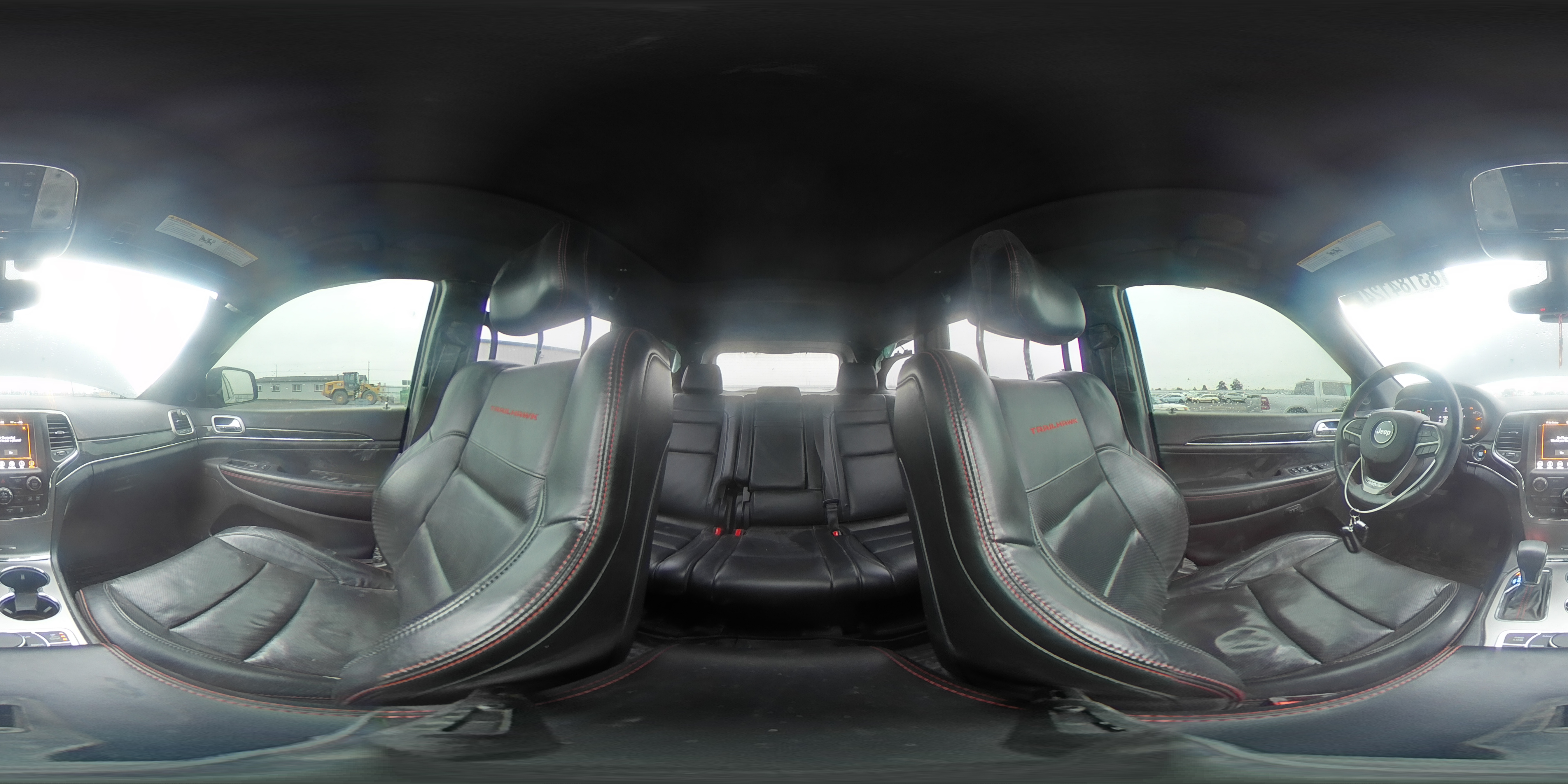 2018 Jeep Grand Cherokee - Image 14