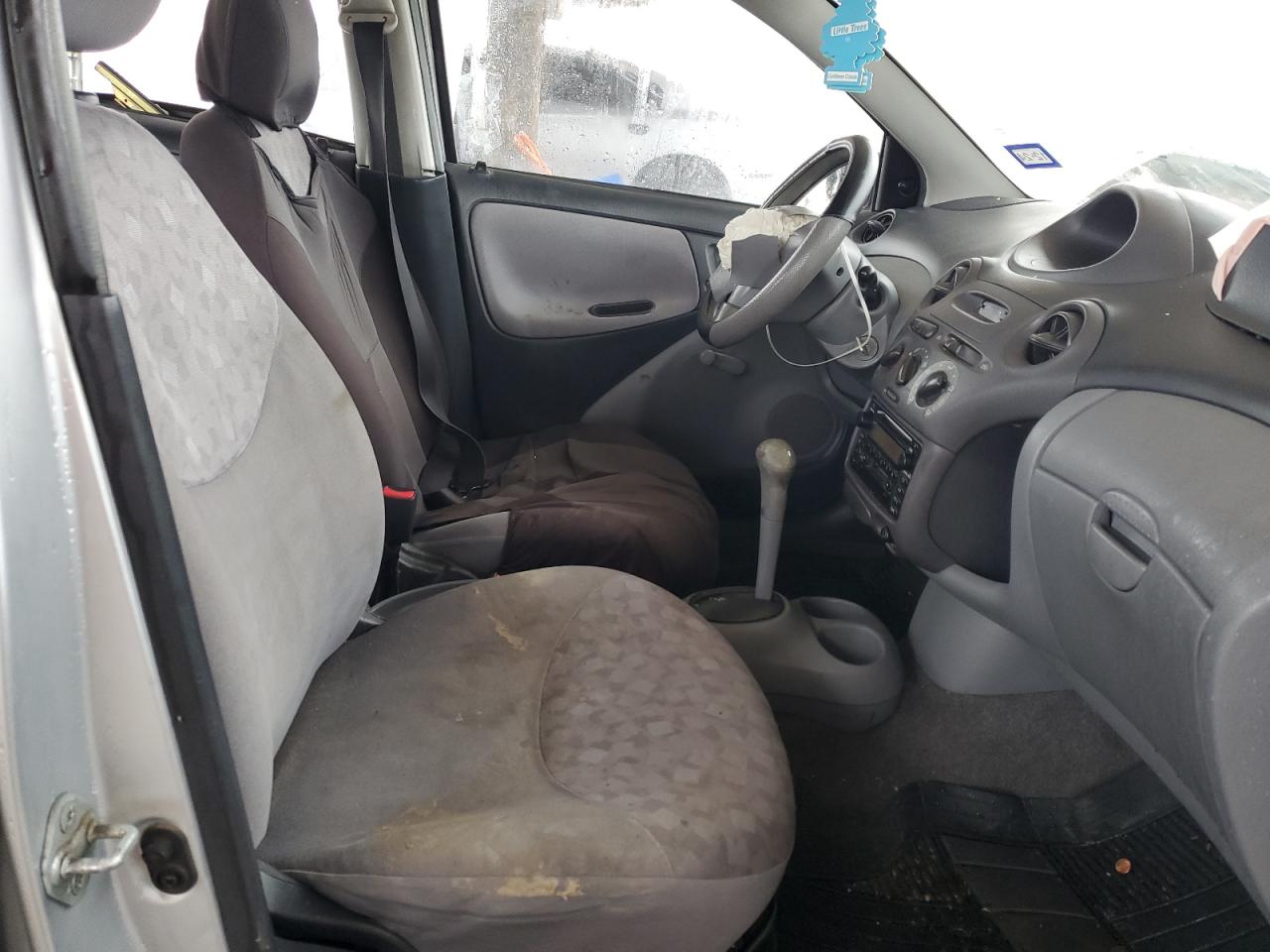 2002 Toyota Echo - Image 7