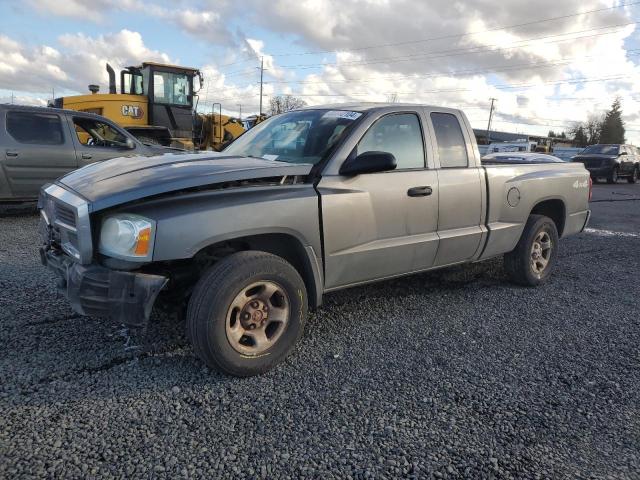 2005 Dodge Dakota St