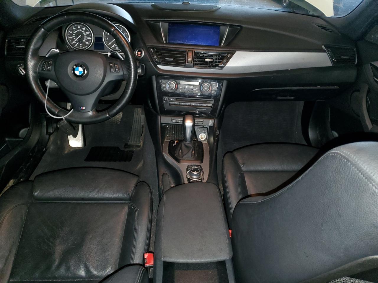 VIN WBAVM5C5XDVV90437 2013 BMW X1 no.8