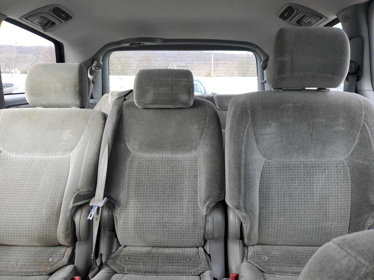 2007 Toyota Sienna - Image 10