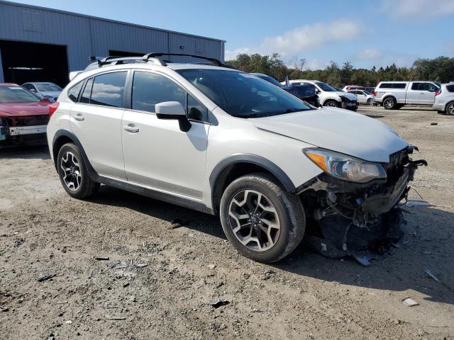  SUBARU CROSSTREK 2016 Белы