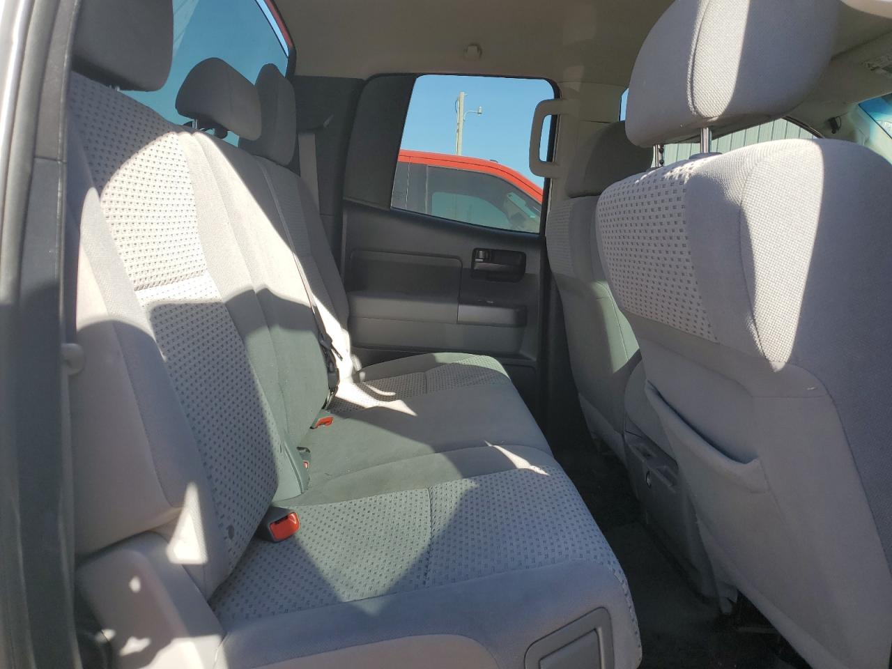 2013 Toyota Tundra - Image 10