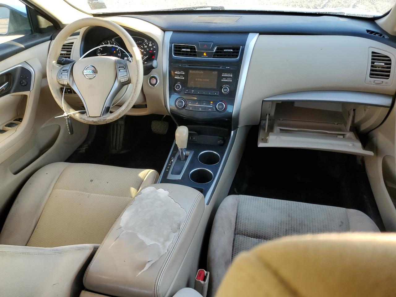 2015 Nissan Altima - Image 8