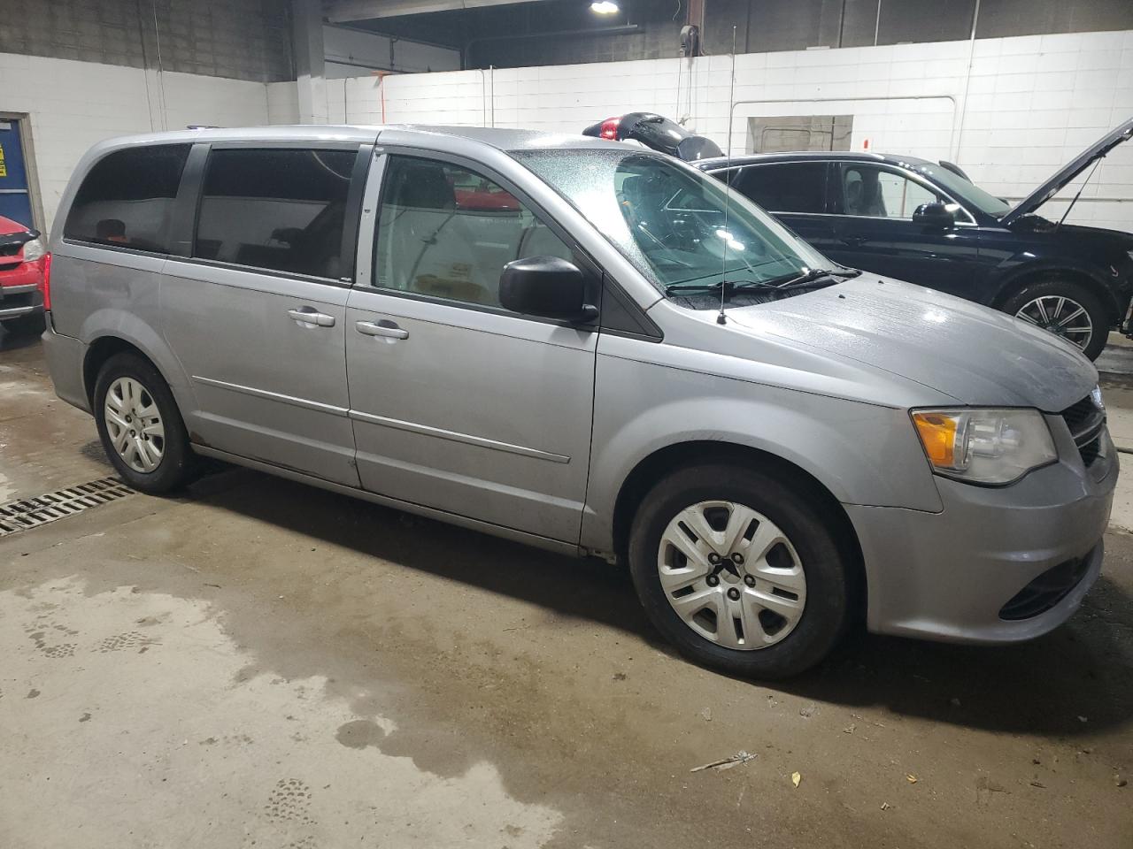 2014 Dodge Caravan - Image 4