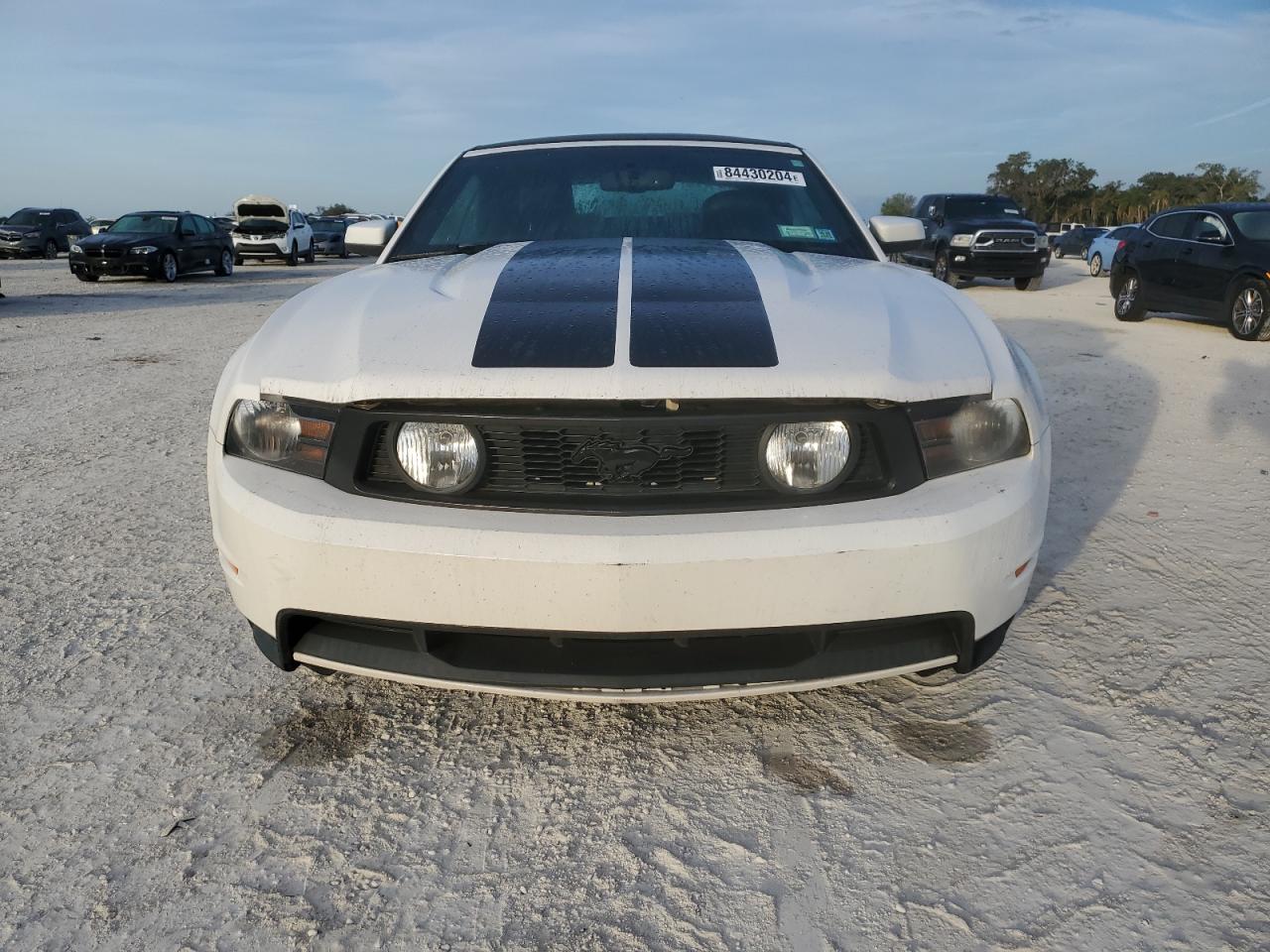 2010 Ford Mustang - Image 5