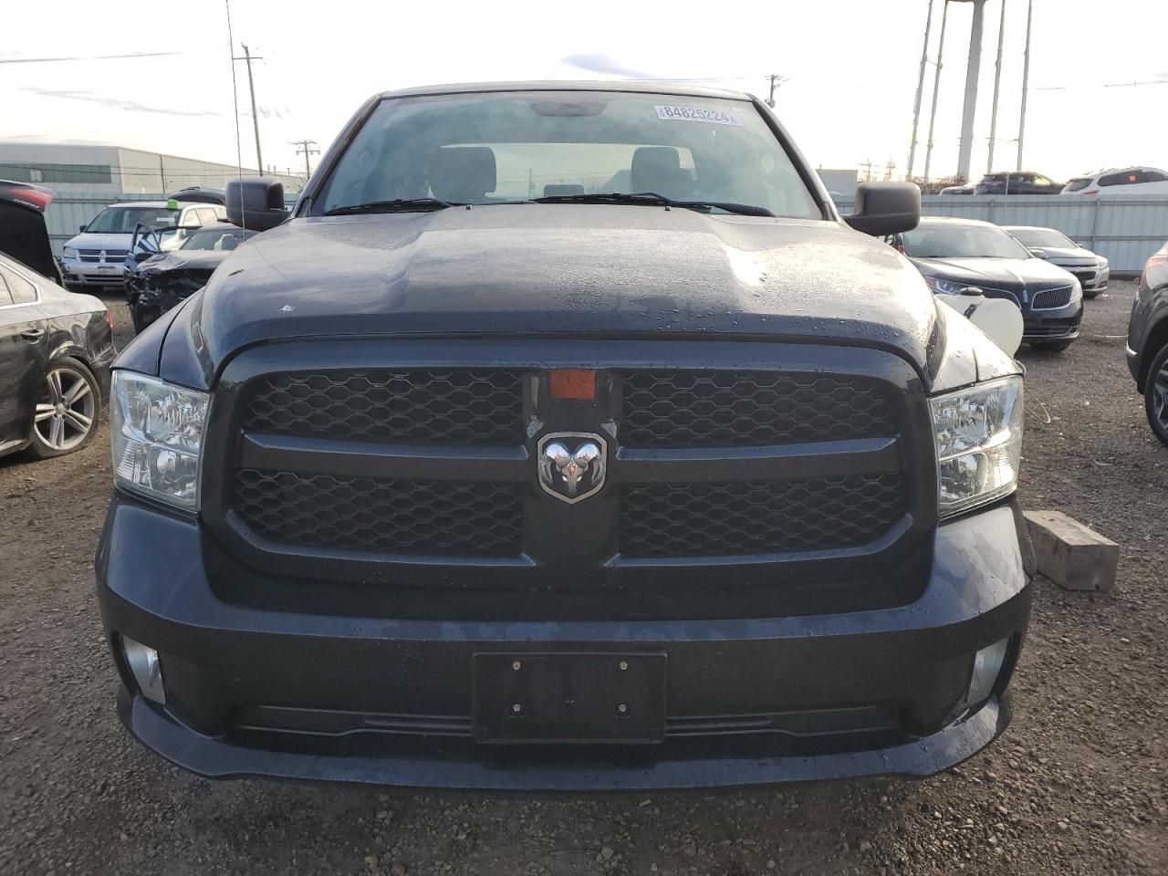 2018 RAM 1500 - Image 5