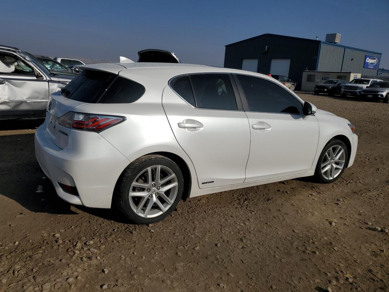 VIN JTHKD5BH0F2213135 2015 LEXUS CT 200 no.3