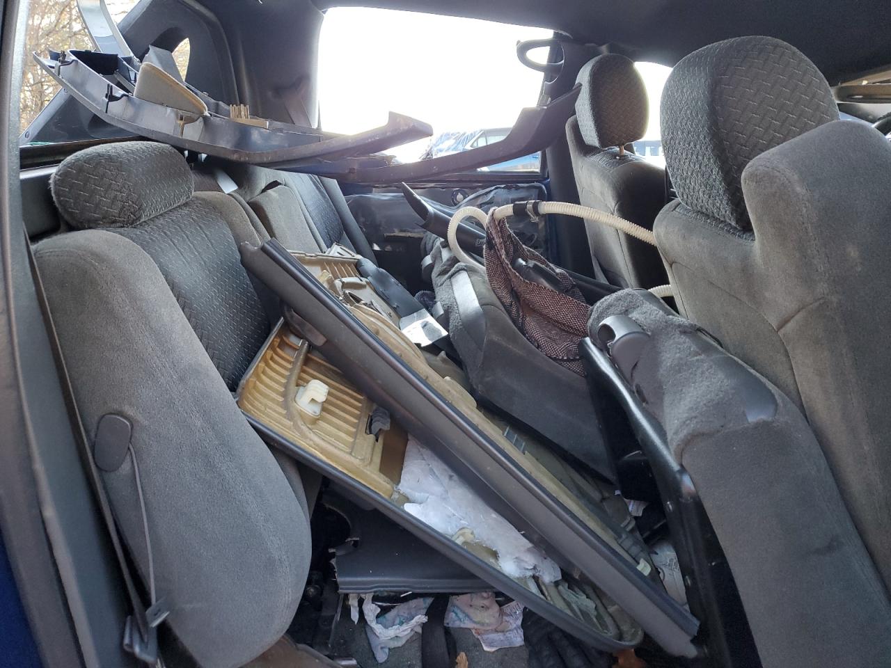 2003 Chevrolet Avalanche C1500 VIN: 3GNEC13T43G213985 Lot: 85785334