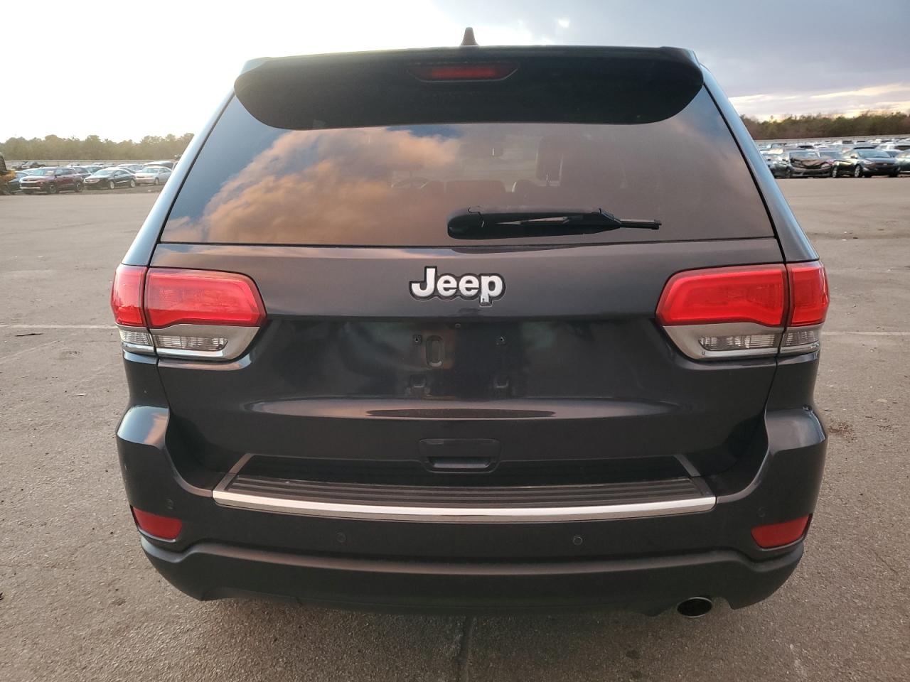 2016 Jeep Grand Cherokee - Image 6