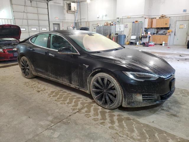  TESLA MODEL S 2016 Черный