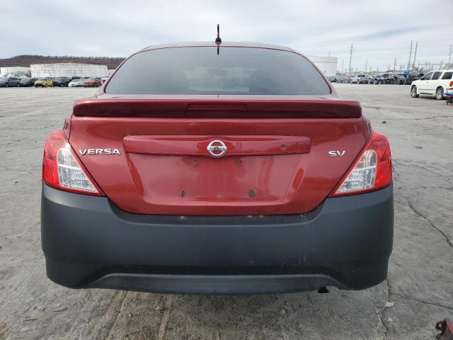  NISSAN VERSA 2018 Red