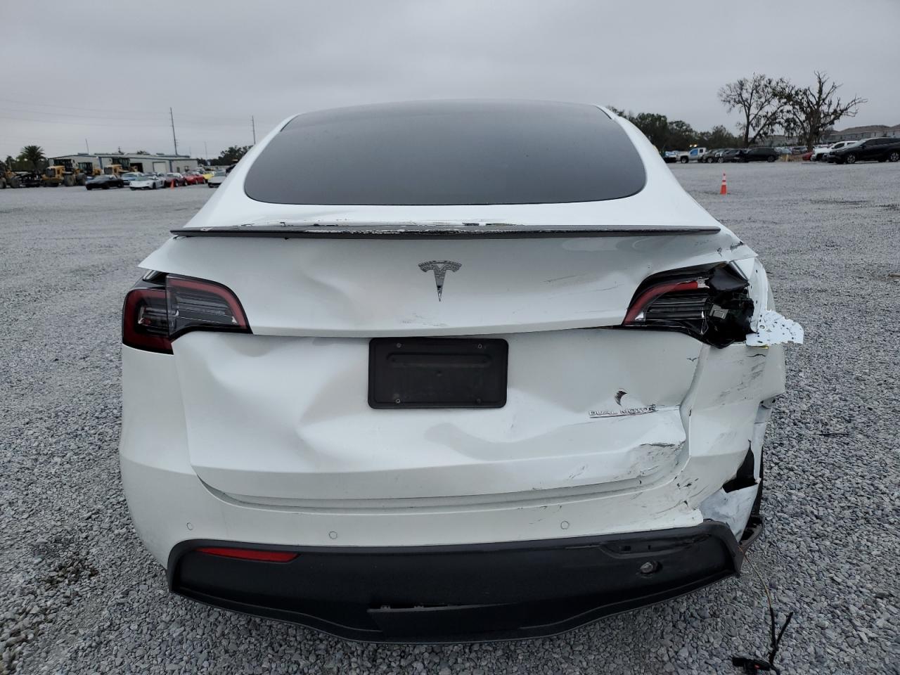 2022 Tesla Model Y VIN: 7SAYGDEF7NF537009 Lot: 85872364