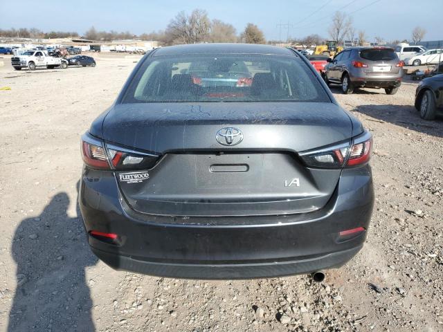  TOYOTA YARIS 2017 Szary