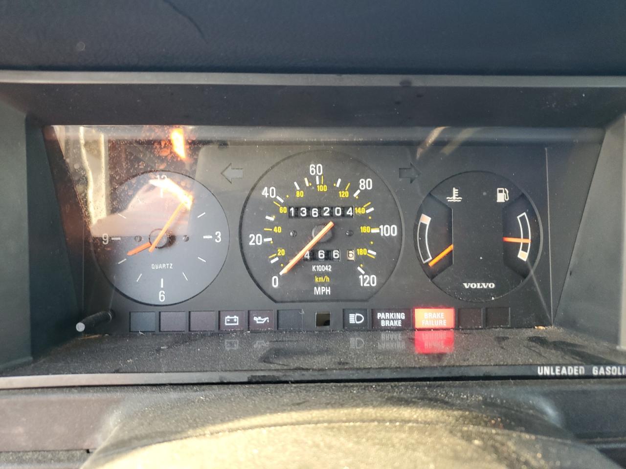 1986 Volvo 244 Dl VIN: YV1AX8842G1189044 Lot: 84116964