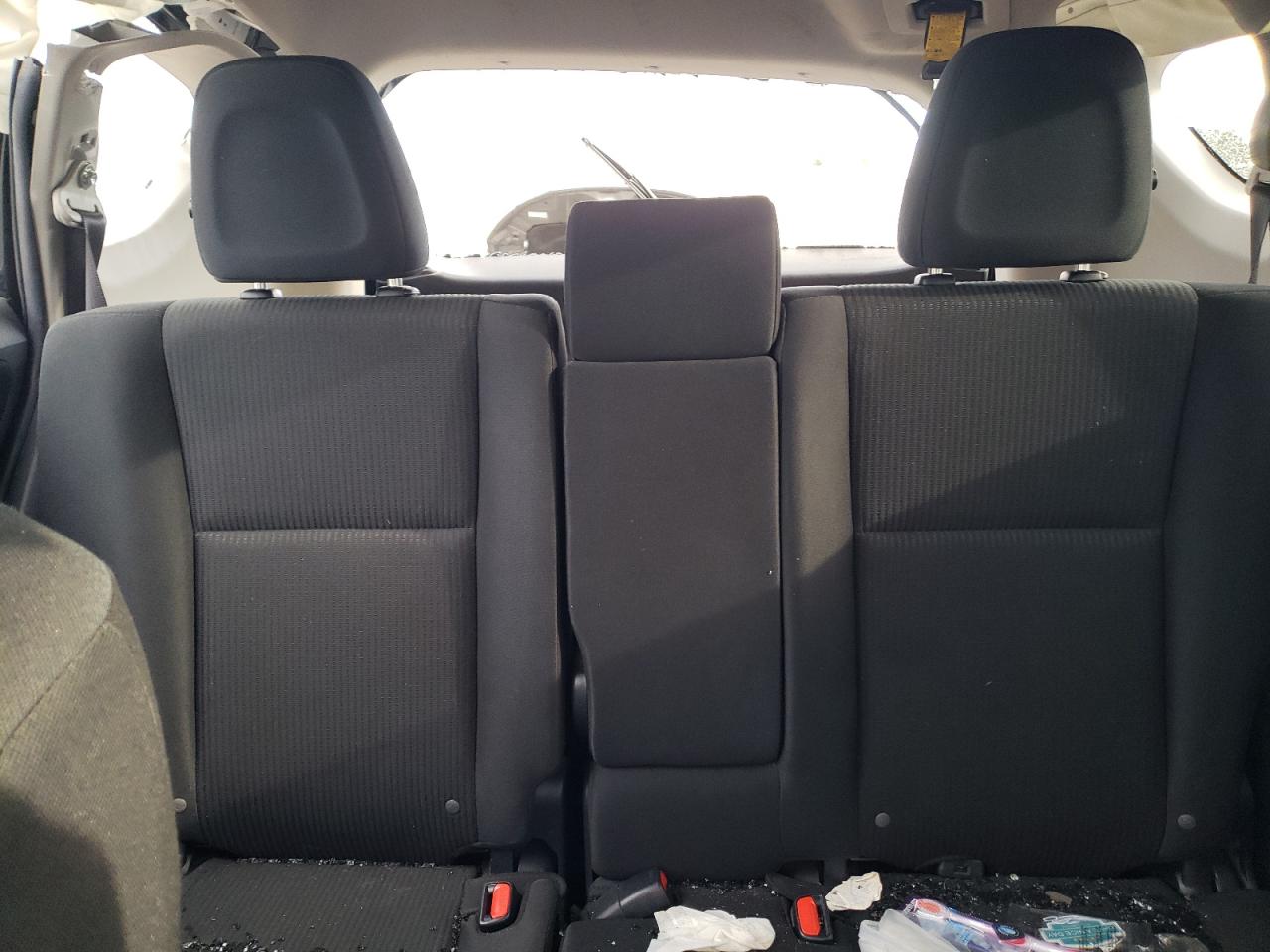 2018 Toyota RAV 4 - Image 10
