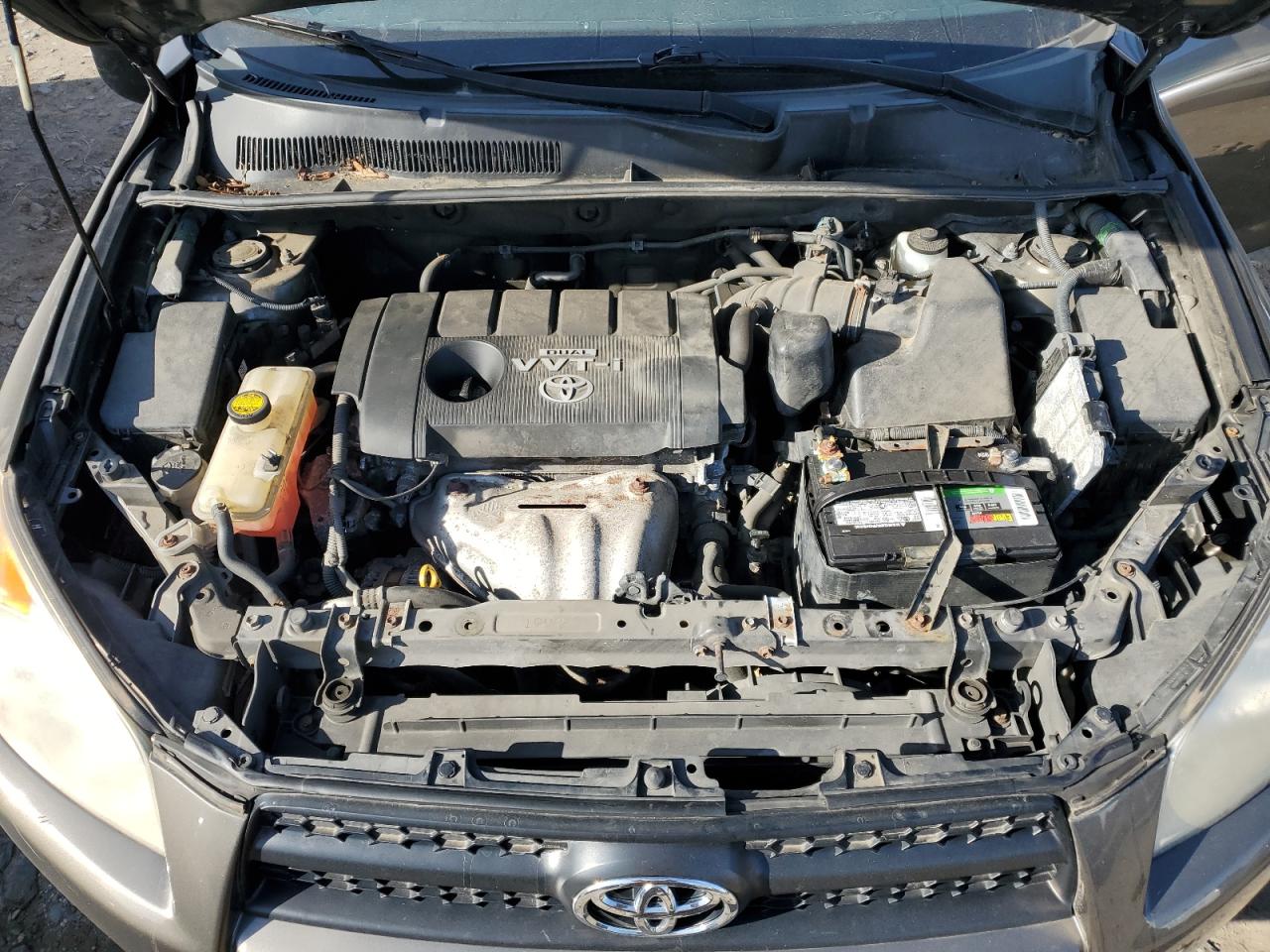 2010 Toyota RAV 4 - Image 12