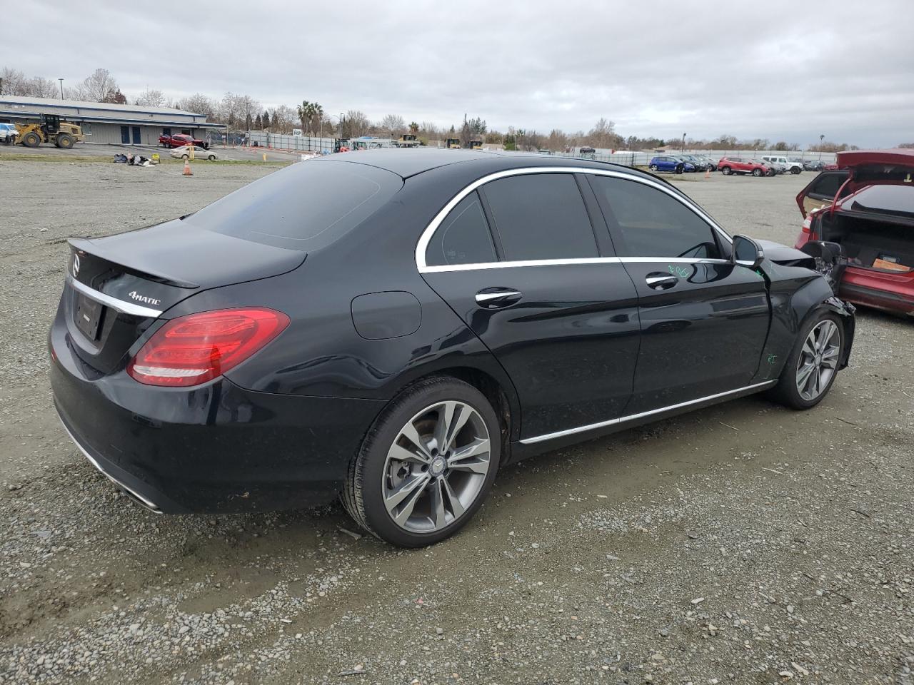 VIN 55SWF4KB4GU178454 2016 MERCEDES-BENZ C-CLASS no.3