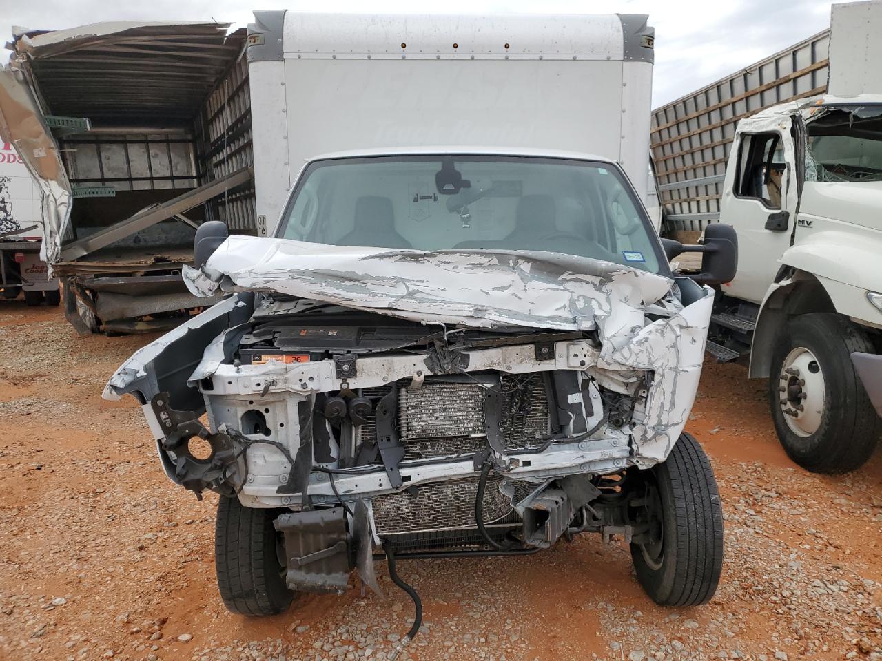 2021 Ford Econoline - Image 5