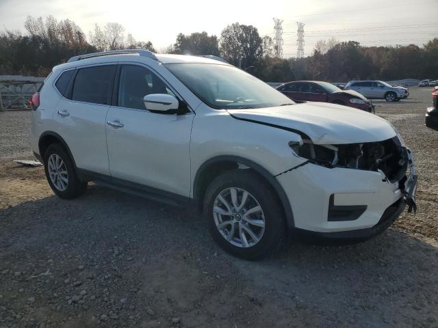  NISSAN ROGUE 2017 White