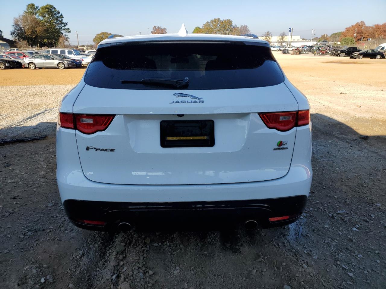 2018 Jaguar F-Pace - Image 6