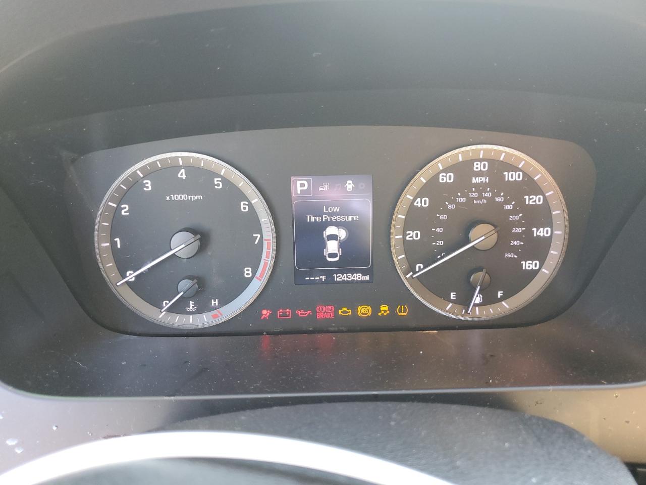 2015 Hyundai Sonata - Image 9