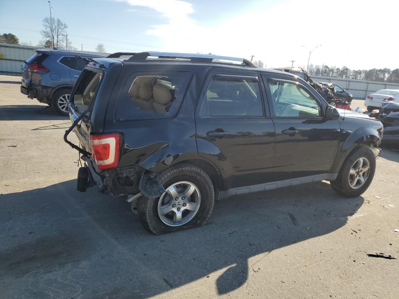 2009 Ford Escape - Image 3