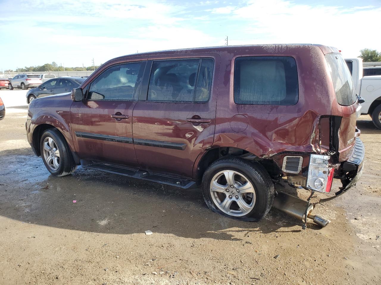 2015 Honda Pilot - Image 2