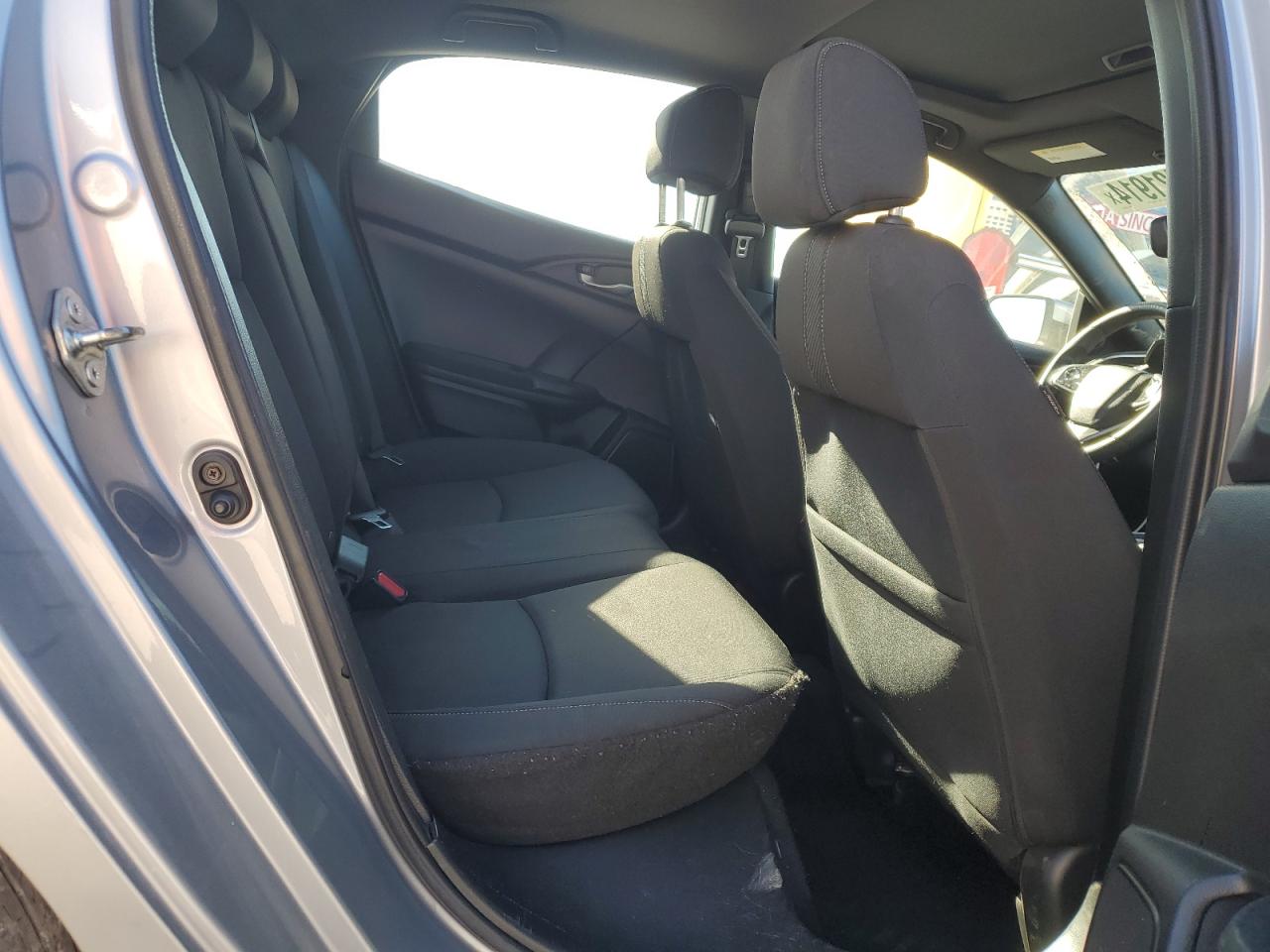 2018 Honda Civic - Image 10