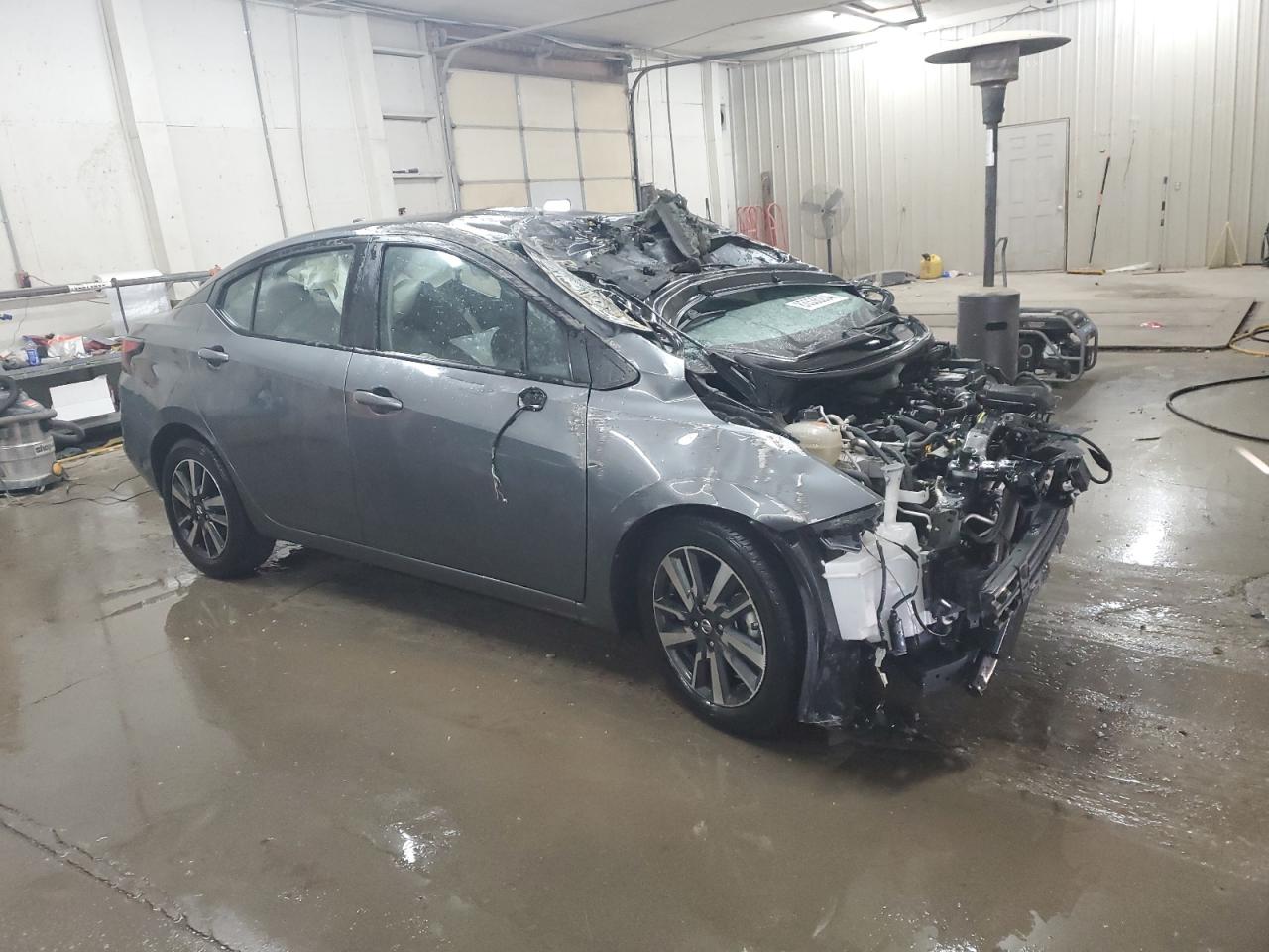 2021 Nissan Versa - Image 4