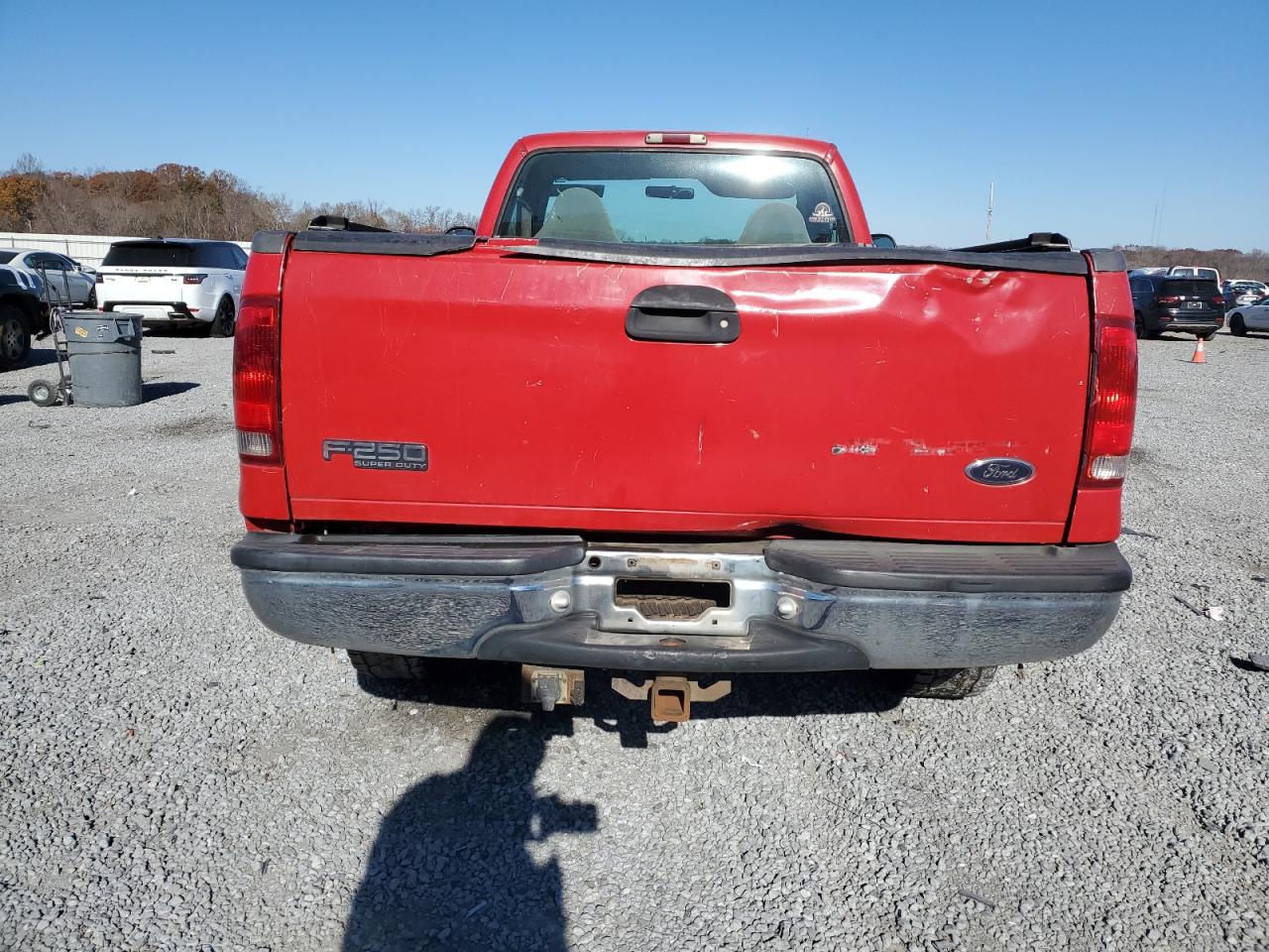 2000 Ford F250 Super Duty VIN: 1FTNF21F3YEB90135 Lot: 83629824