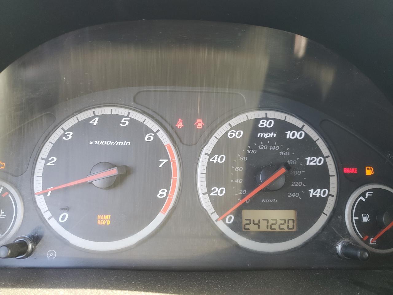 2004 Honda CR-V - Image 9