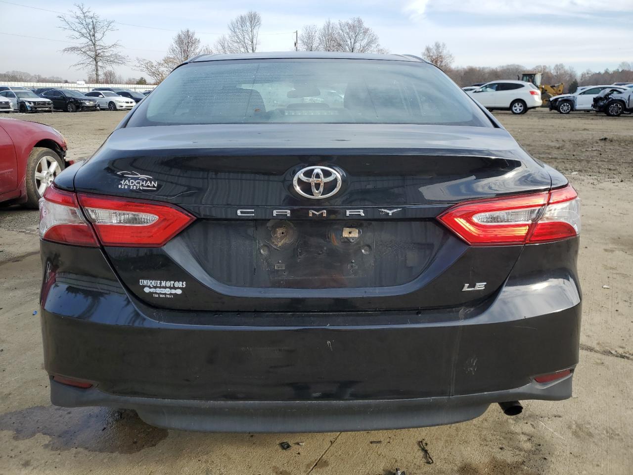 VIN 4T1B11HK7JU521837 2018 TOYOTA CAMRY no.6