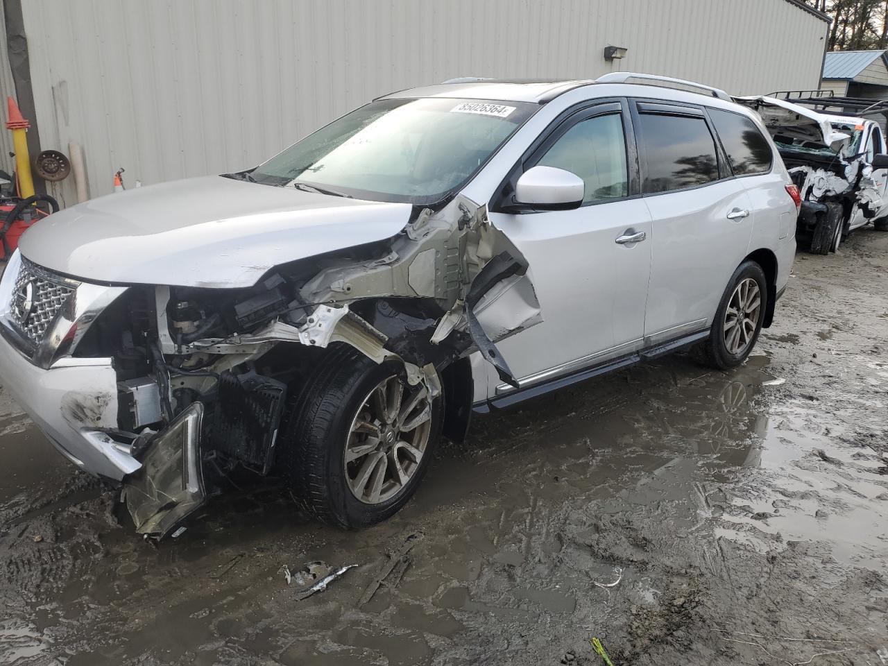 2014 Nissan Pathfinder - Image 1