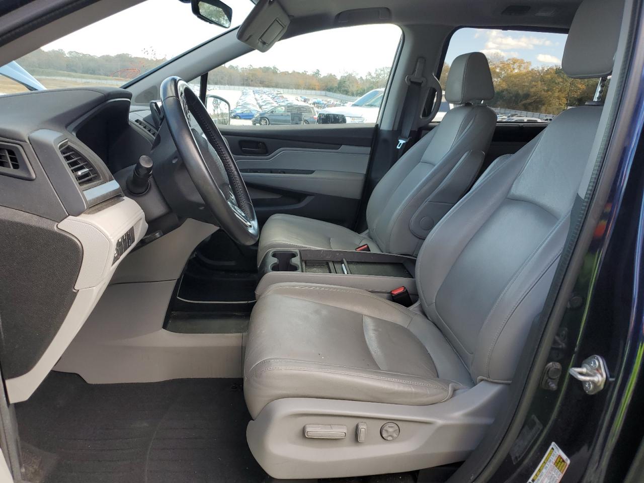 2018 Honda Odyssey - Image 7
