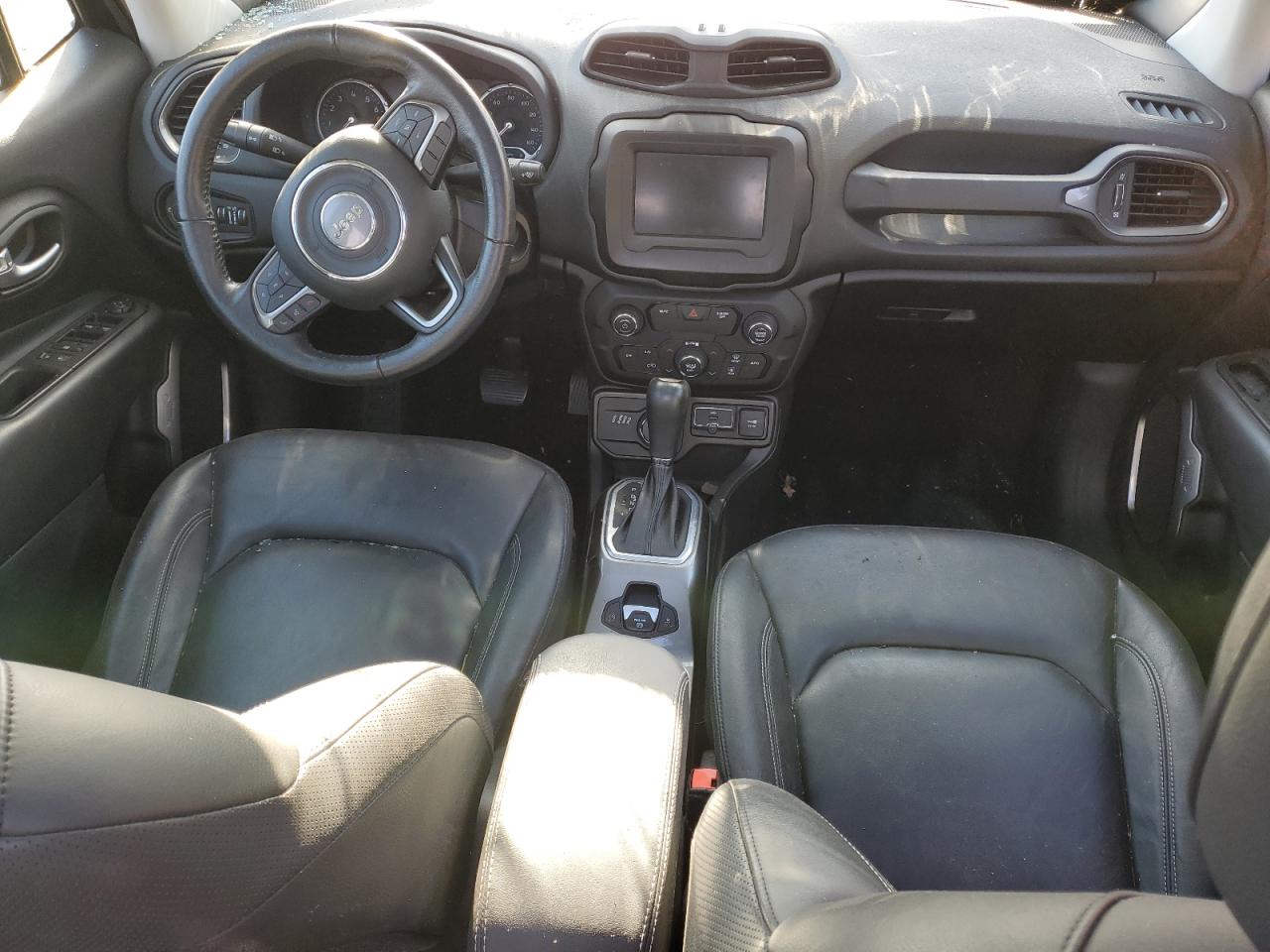 2020 Jeep Renegade - Image 8