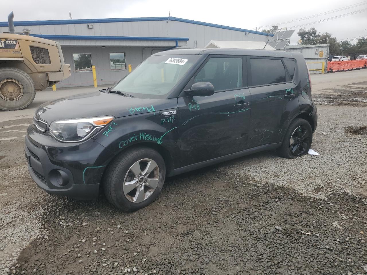 VIN KNDJN2A26J7892328 2018 KIA SOUL no.1