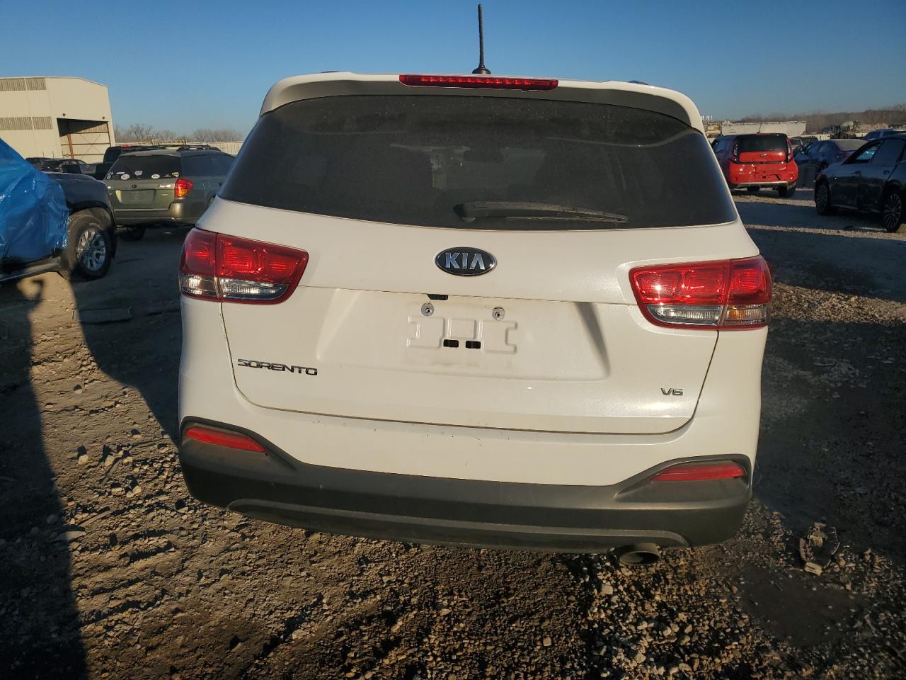 2017 Kia Sorento - Image 6