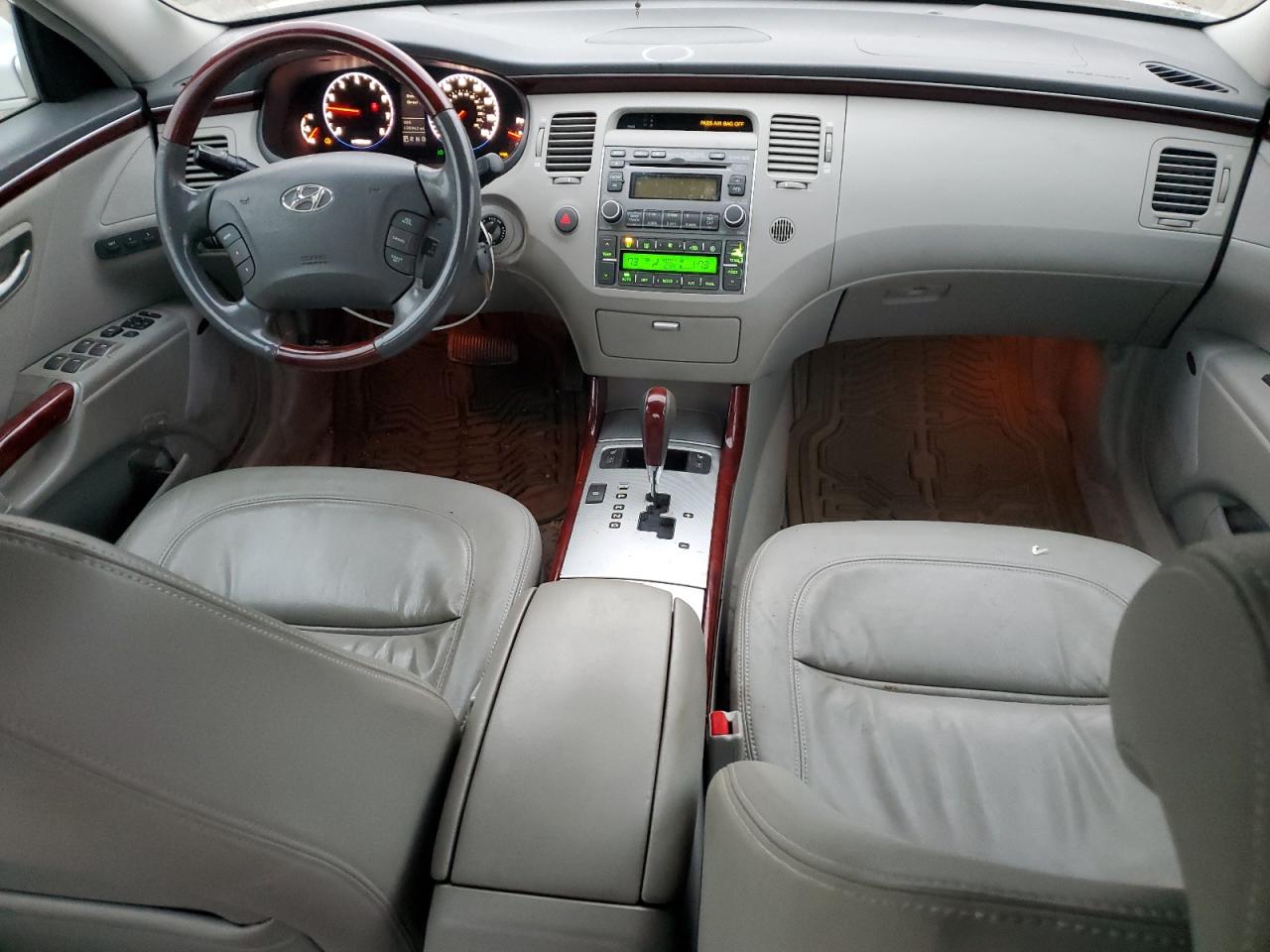 2007 Hyundai Azera - Image 8