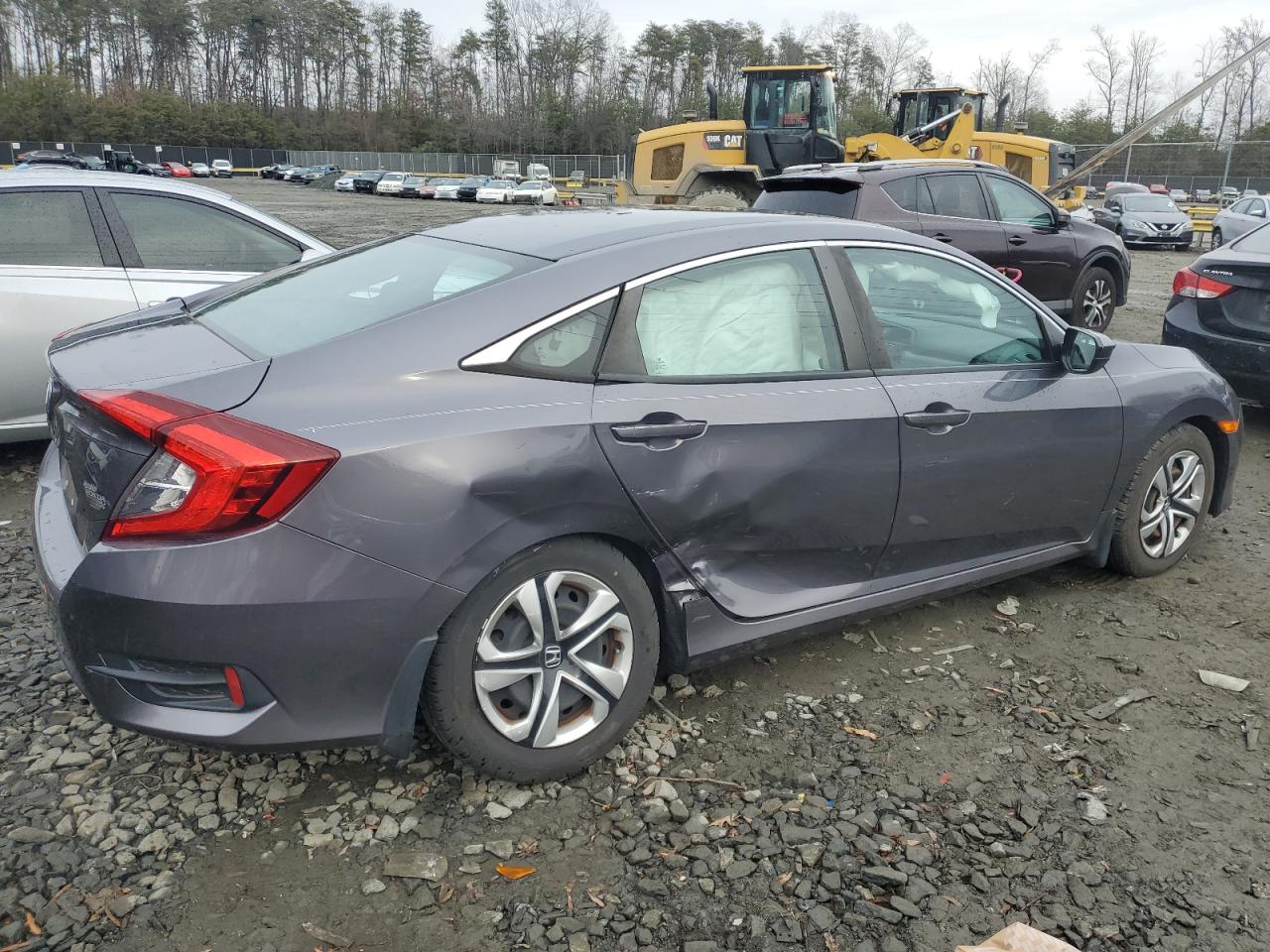 VIN 19XFC2F5XGE091604 2016 HONDA CIVIC no.3