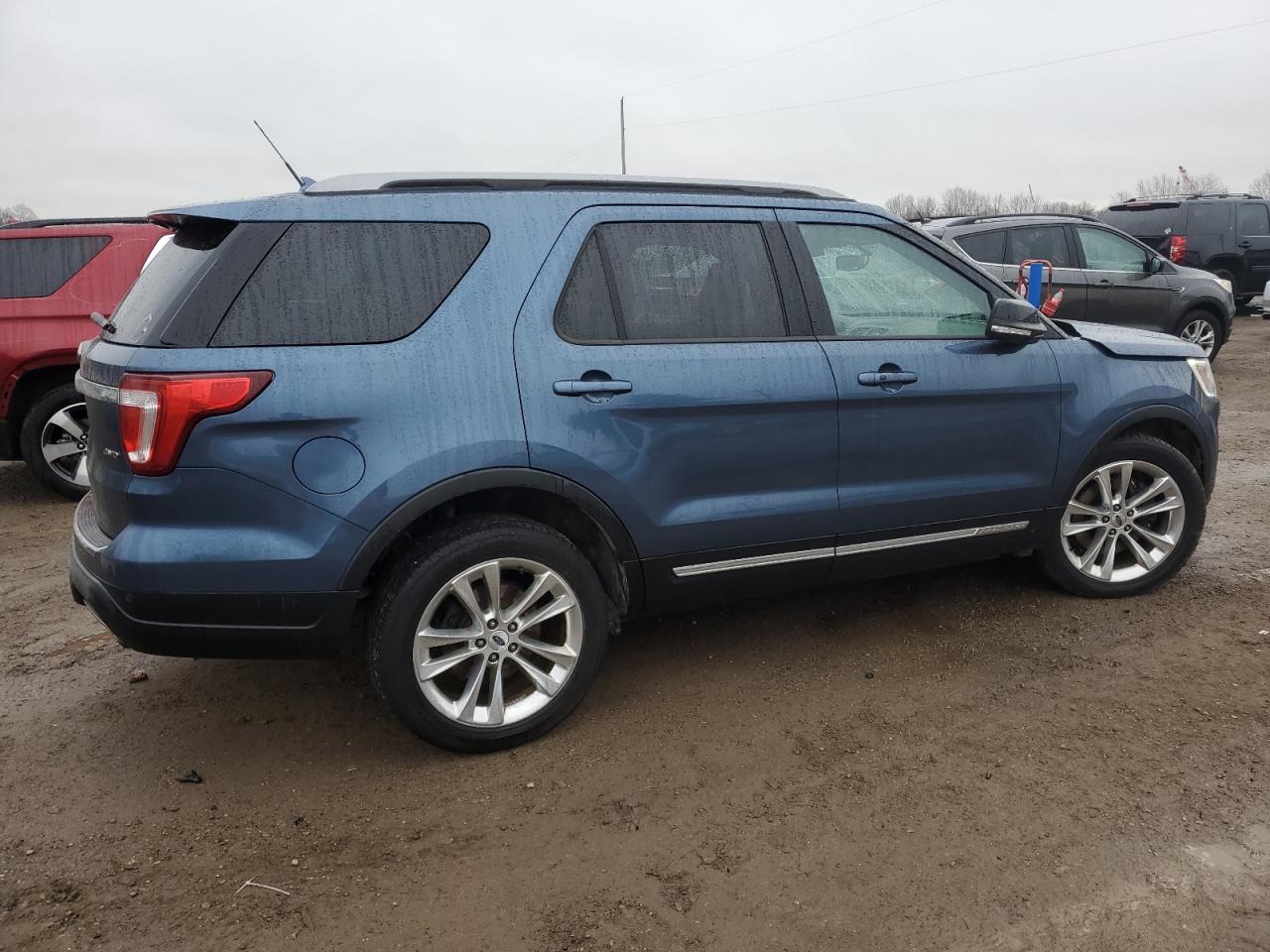 2018 Ford Explorer - Image 3