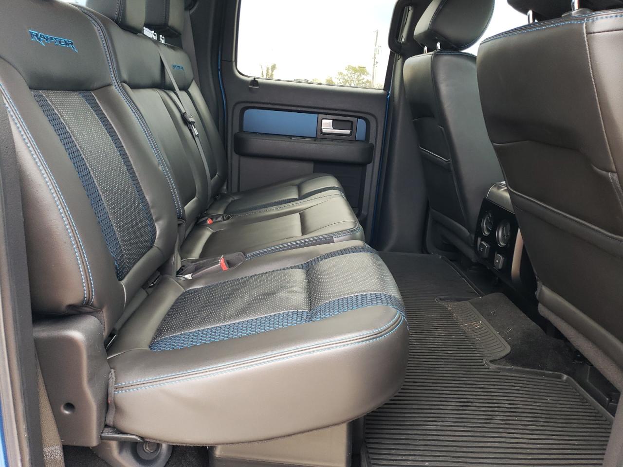 2013 Ford F-150 - Image 10