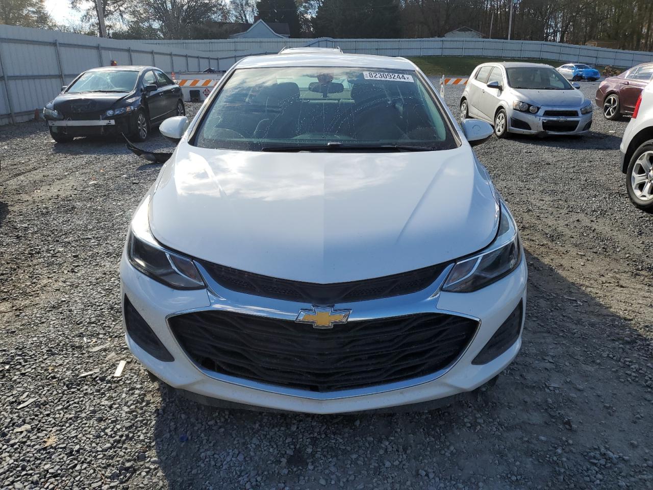 2019 Chevrolet Cruze - Image 5