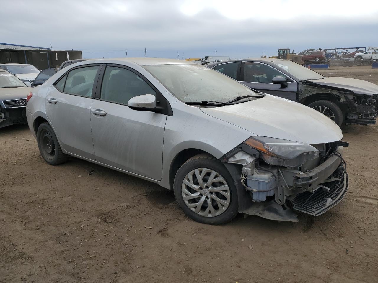 VIN 2T1BURHEXHC790104 2017 TOYOTA COROLLA no.4