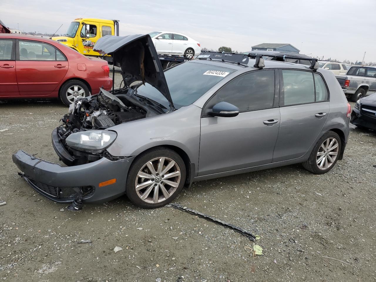 2013 VOLKSWAGEN GOLF