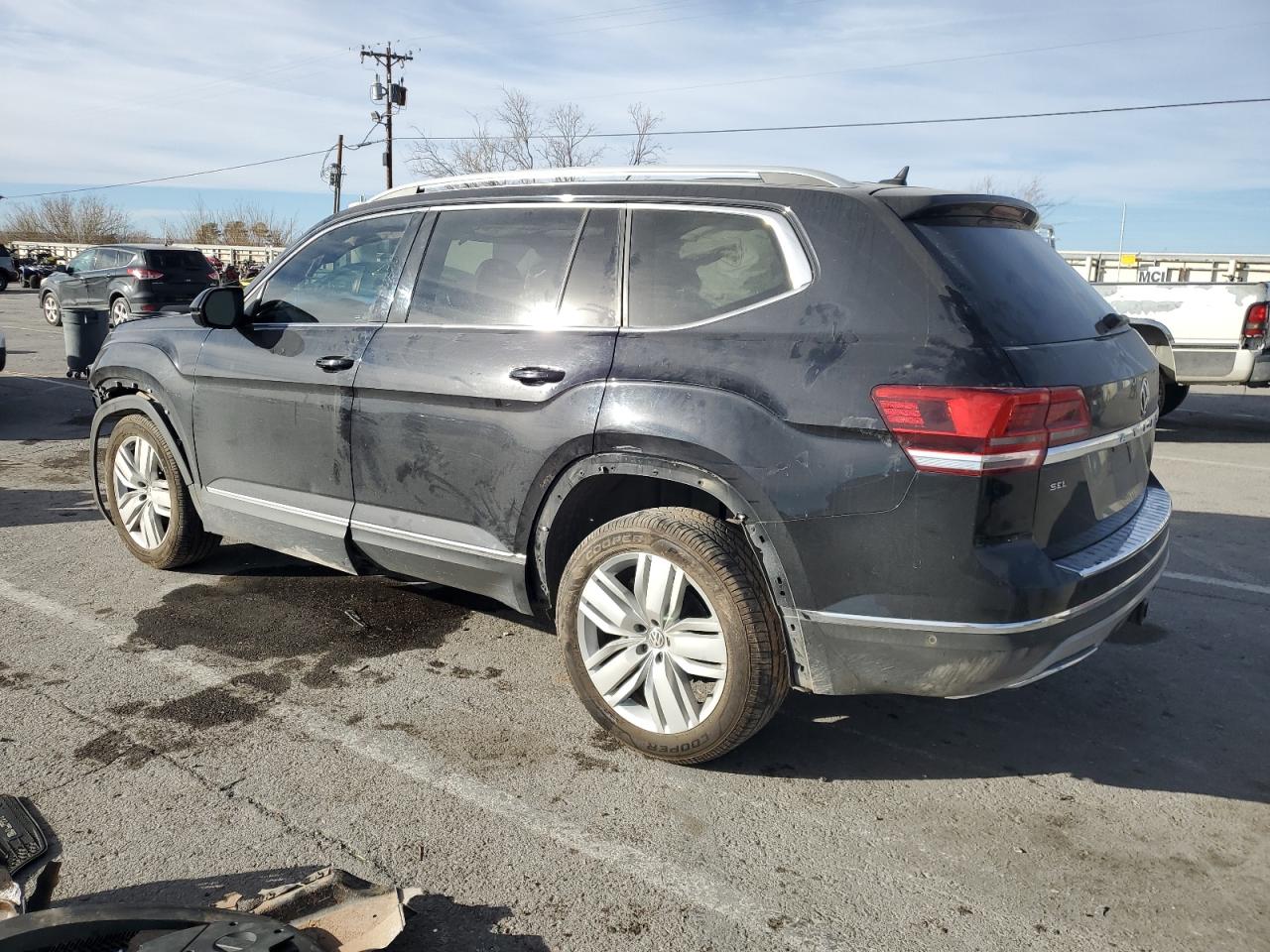 2019 Volkswagen Atlas - Image 2
