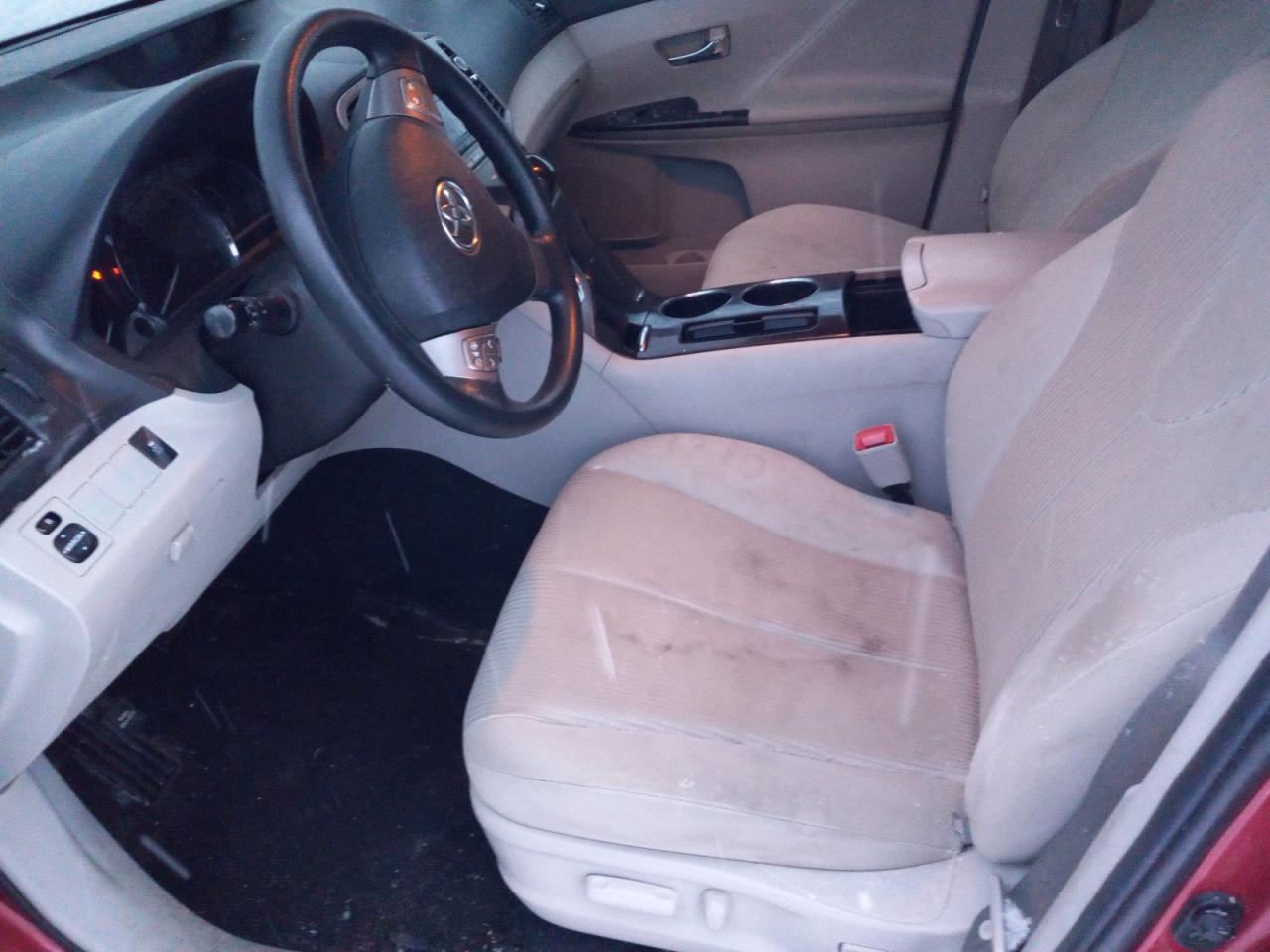 2012 Toyota Venza - Image 7
